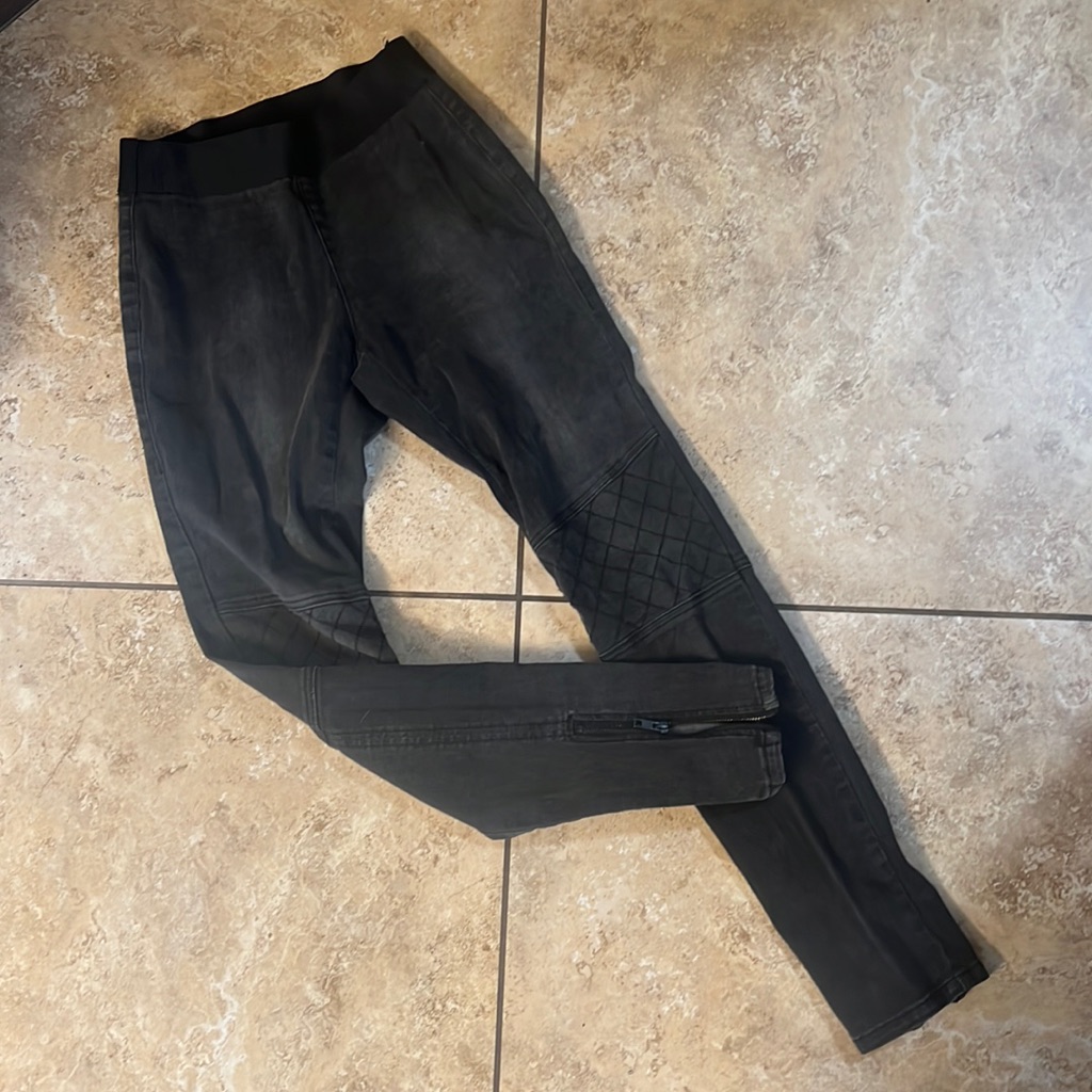 Cabi Moto Leggings